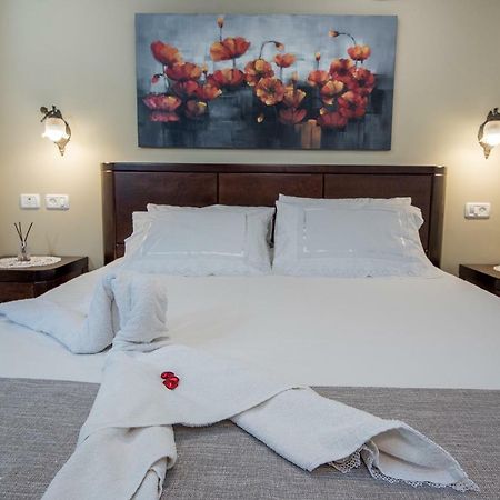 Tenebagolan Suites Zimmers Had Nes Ngoại thất bức ảnh