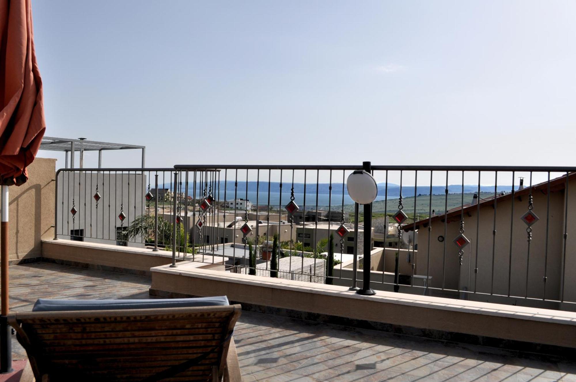 Tenebagolan Suites Zimmers Had Nes Ngoại thất bức ảnh