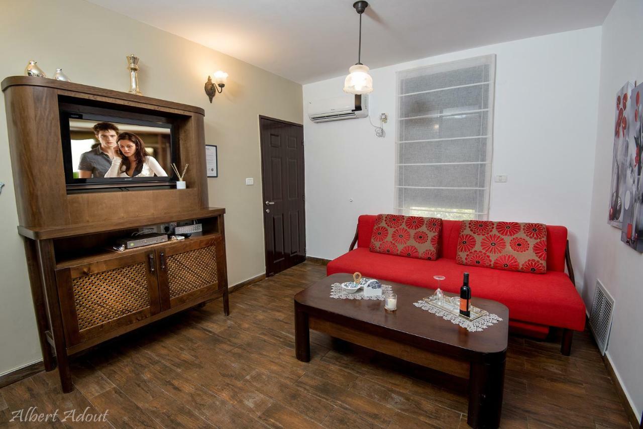 Tenebagolan Suites Zimmers Had Nes Ngoại thất bức ảnh