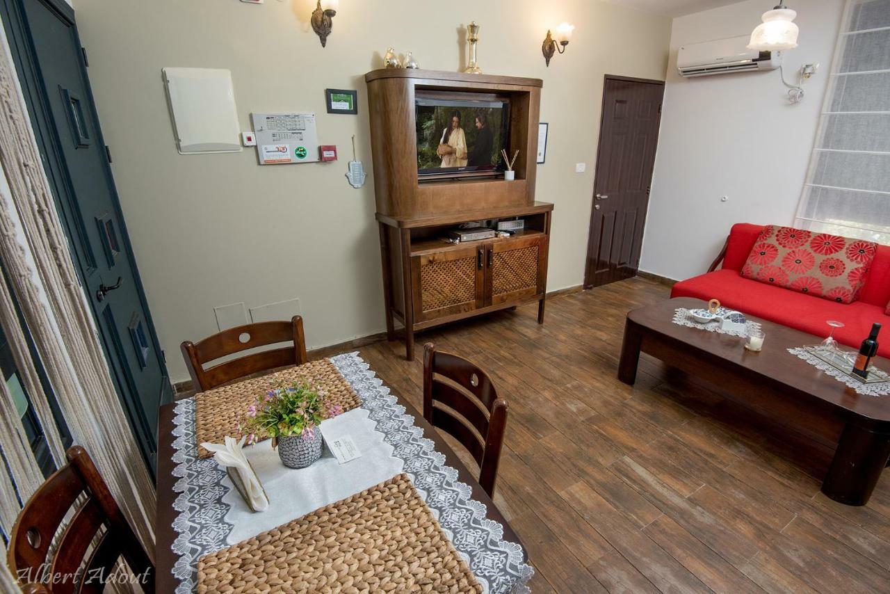 Tenebagolan Suites Zimmers Had Nes Ngoại thất bức ảnh