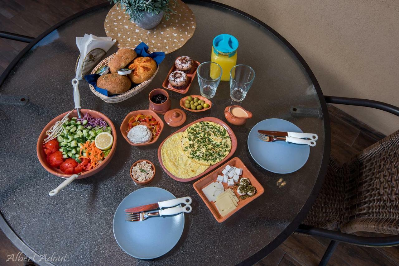 Tenebagolan Suites Zimmers Had Nes Ngoại thất bức ảnh