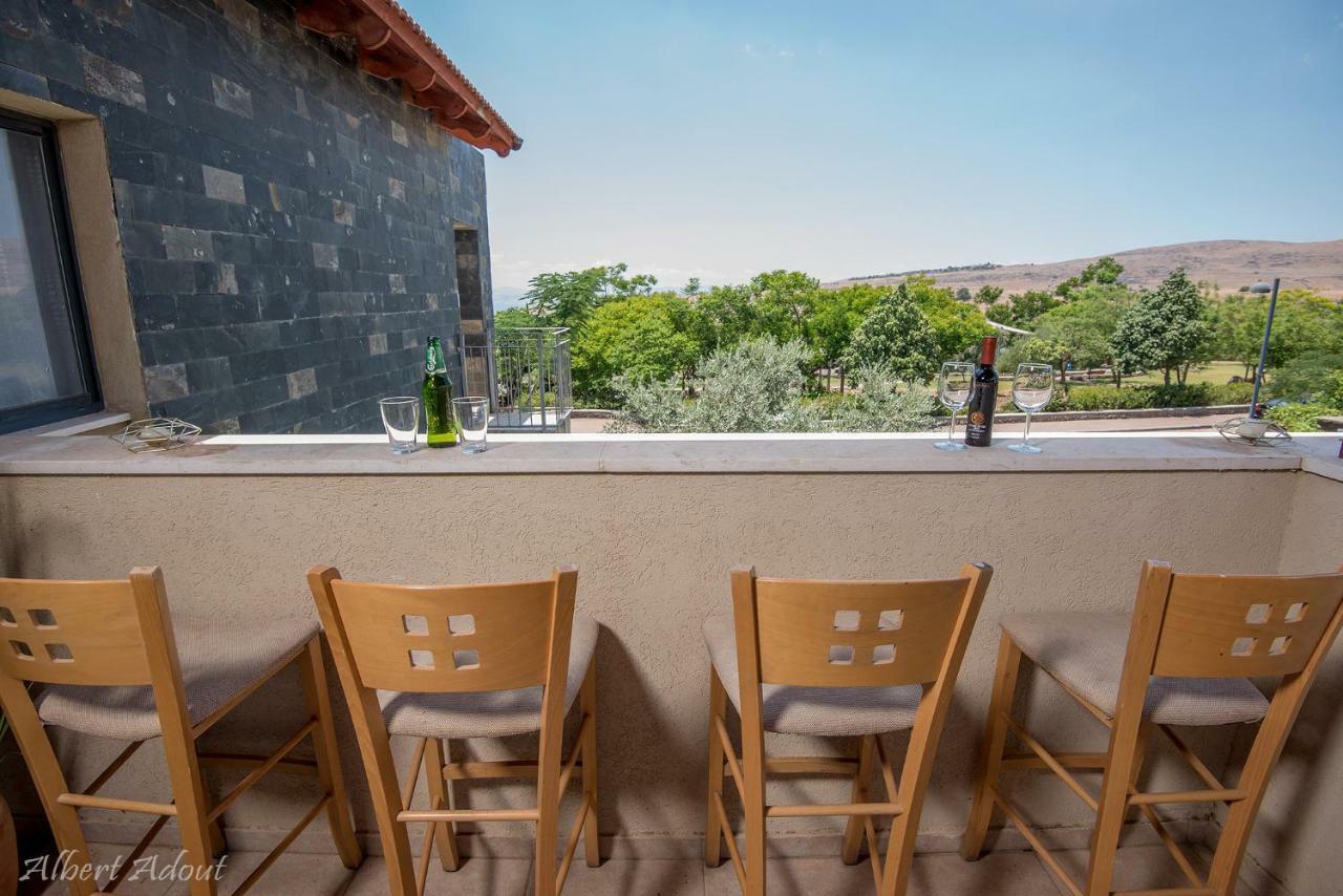 Tenebagolan Suites Zimmers Had Nes Ngoại thất bức ảnh